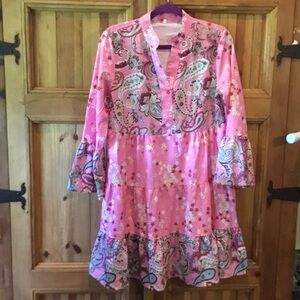 Girls' Pink Paisley Tiered Casual Dress with Ruffle Sleeves